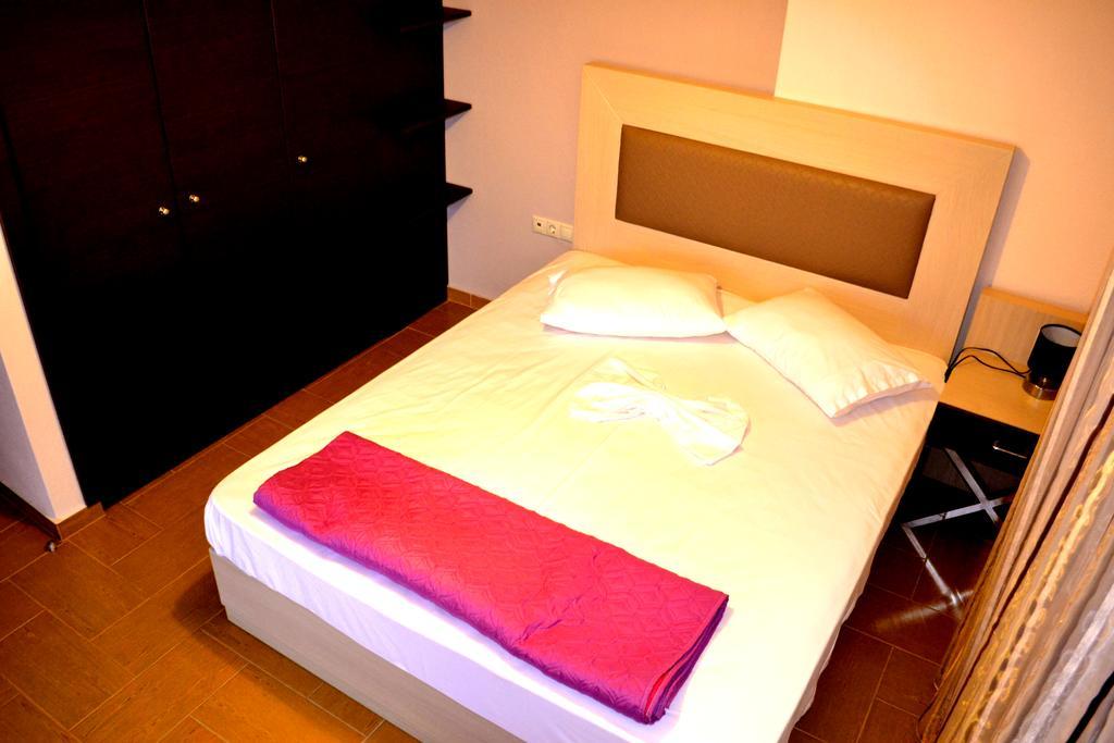 Αmalia Lux Villas Vrasná Rom bilde